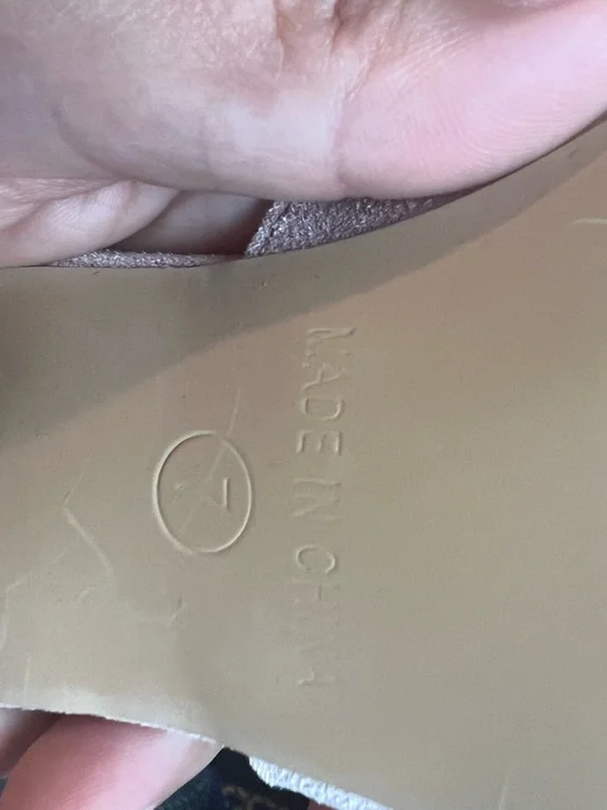 Unk Pink Pointed-Toe Bow Mules with Gold Studs - Picture 2 of 6